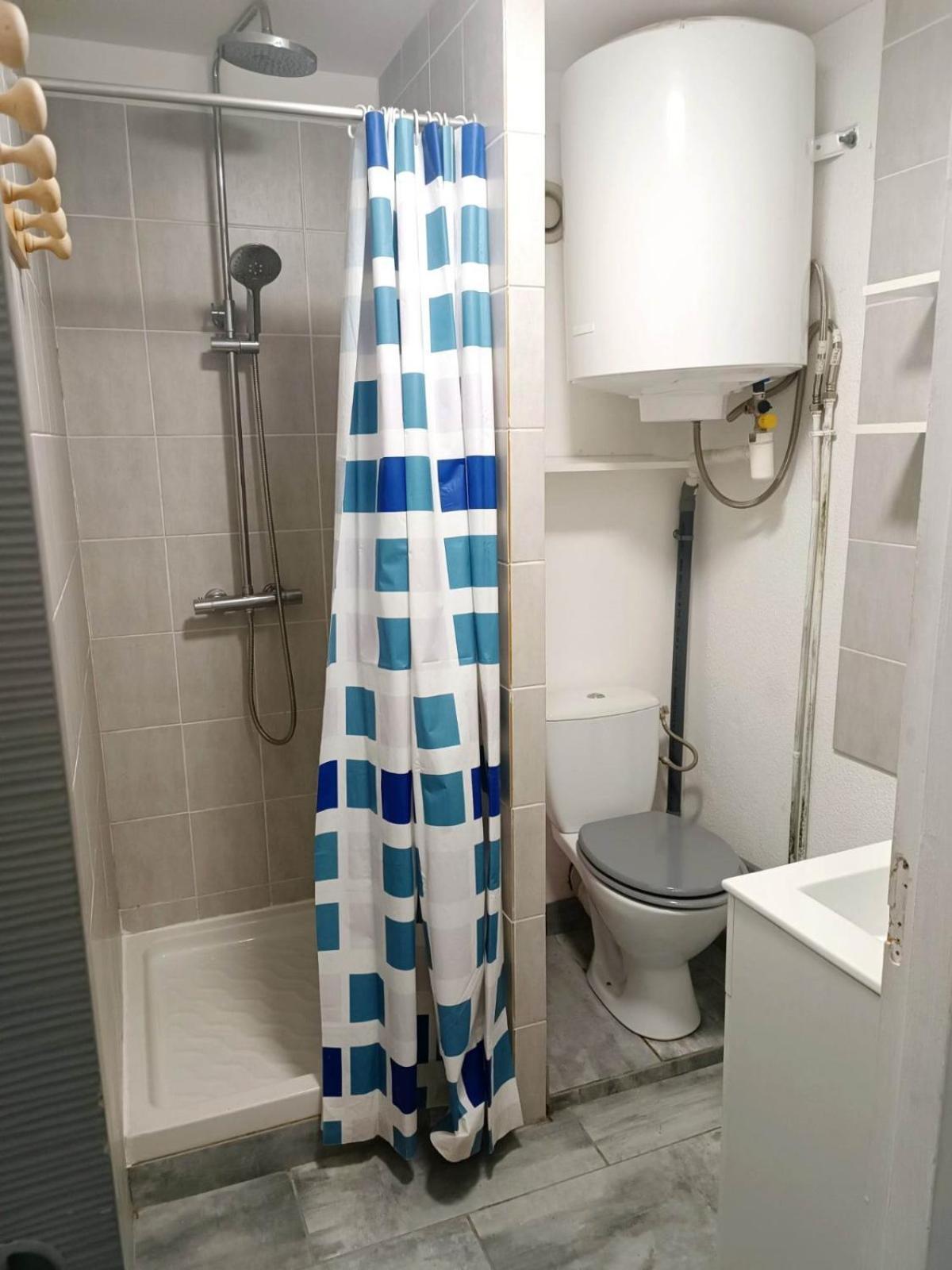 Charmant Appartement Sur La Marina Le Barcarès Exteriör bild